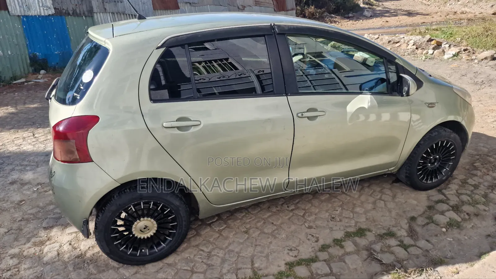 Toyota Yaris 2007 Gold