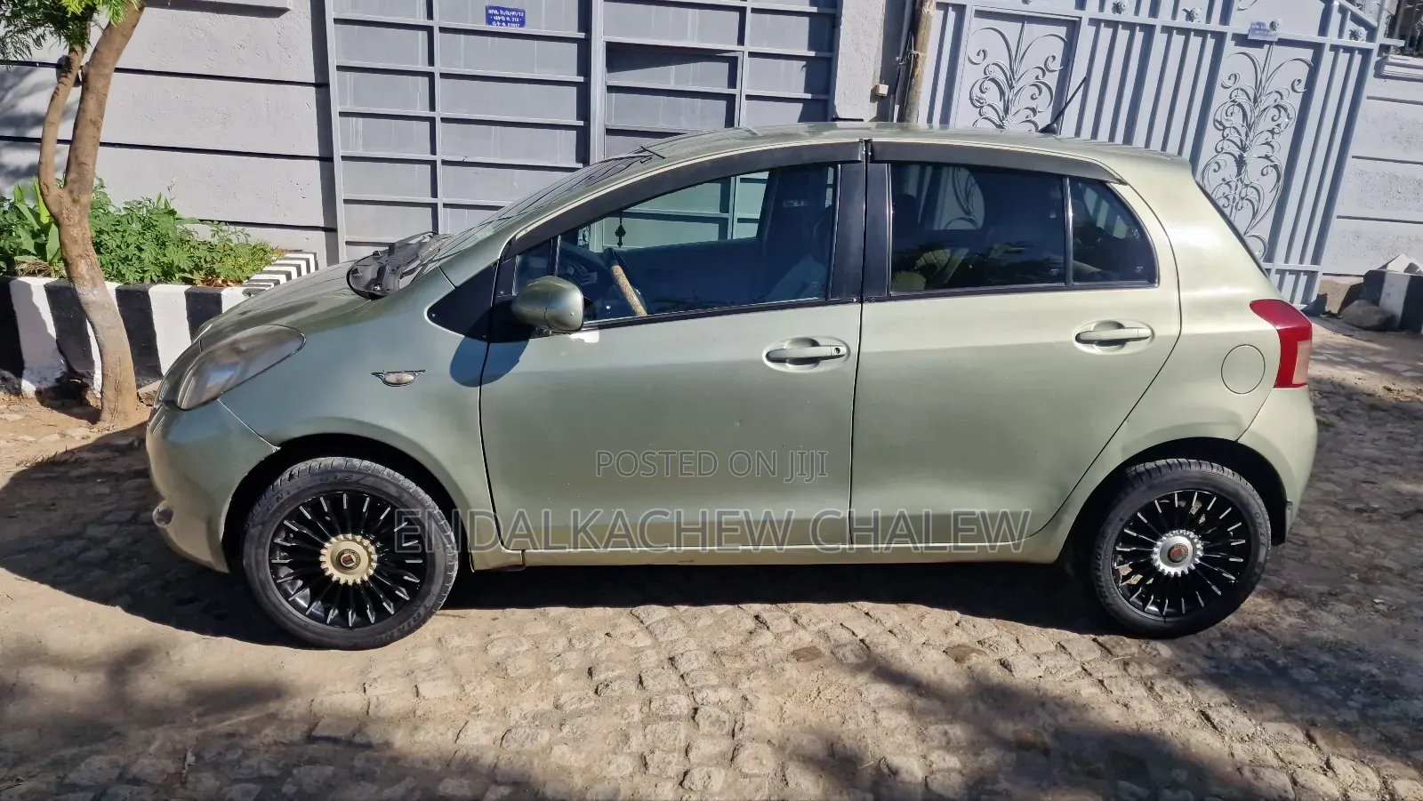 Toyota Yaris 2007 Gold