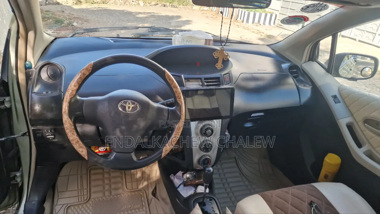 Toyota Yaris 2007 Gold