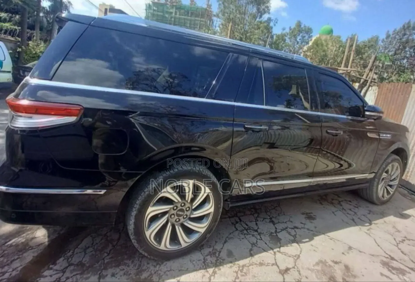 Lincoln Navigator 2023 Matt Black