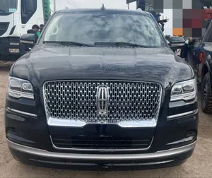 Photo - Lincoln Navigator 2023 Matt Black