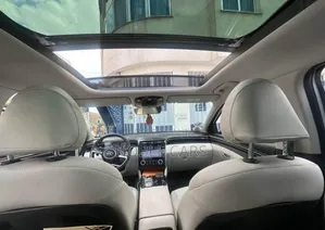 Hyundai Tucson 2022 Silver