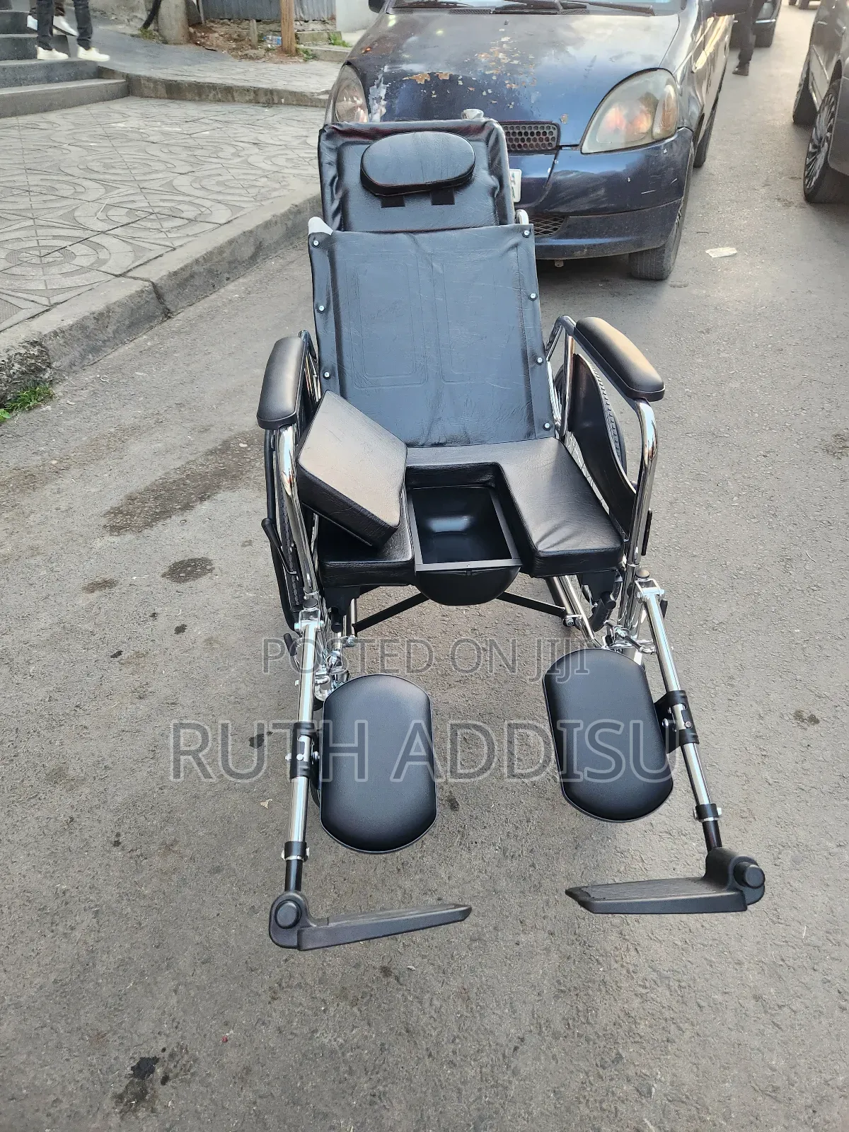 Reclining Wheelchair考慮wheelchair延做wheelchair轟炸sleeping Wheelchair New