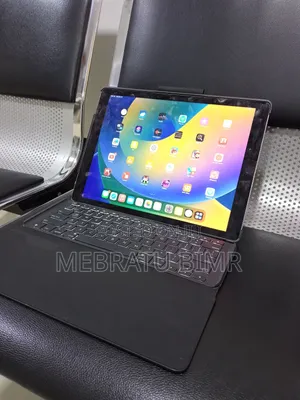 Photo - New Apple iPad Pro 12.9 (2015) 256 GB Silver