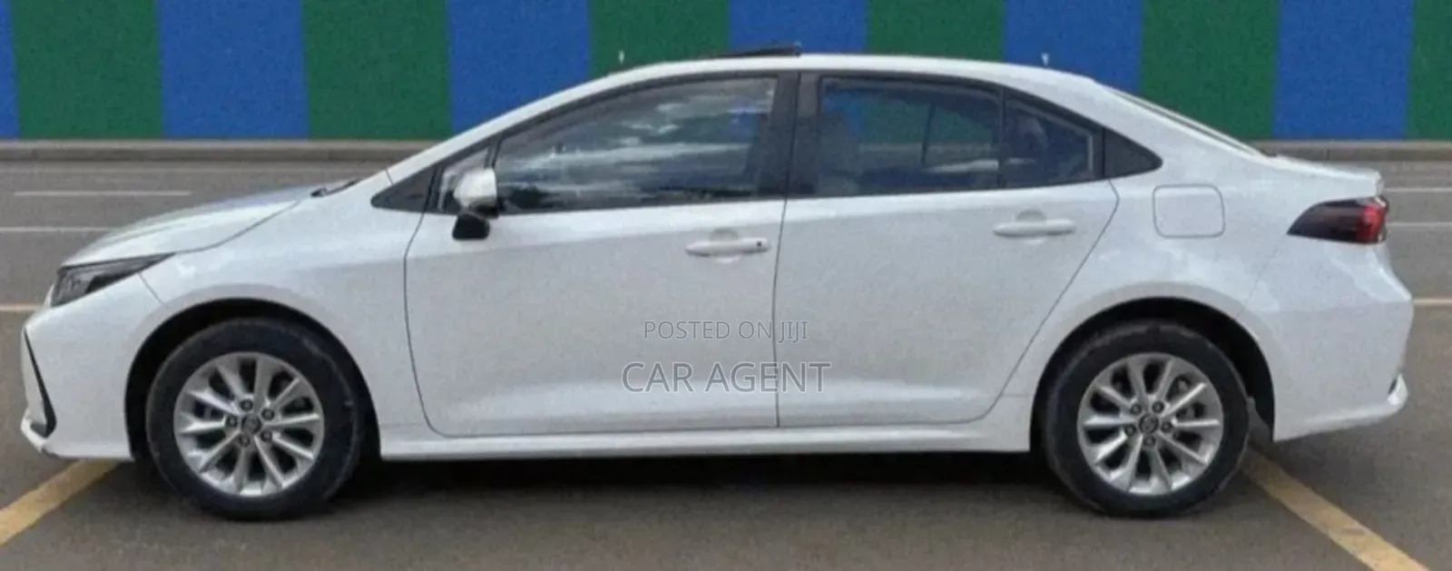 Toyota Corolla 2022 White