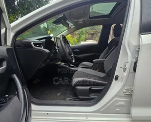 Toyota Corolla 2022 White