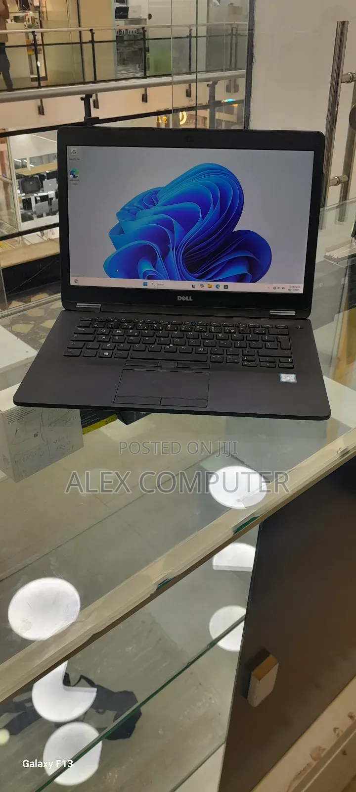 New Laptop Dell Latitude 5480 8GB Intel Core I5 SSD 256GB