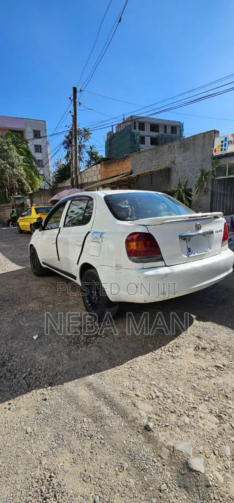 Toyota Platz 1.0 FWD 2005 White