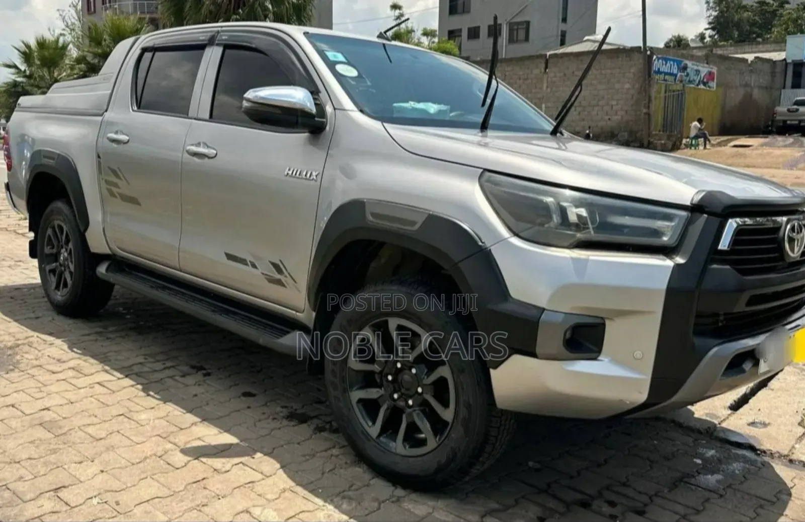Toyota Hilux 2022 Silver