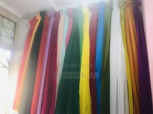 የሚሸጥ ሱቅ Traditional Dress Shop