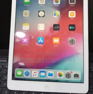 Photo - New Apple iPad Pro 64 GB Gray