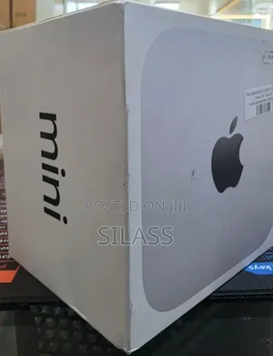 New Apple MacBook Pro 2024 M4 14-Inch 16GB Apple M4 Pro SSD 256GB