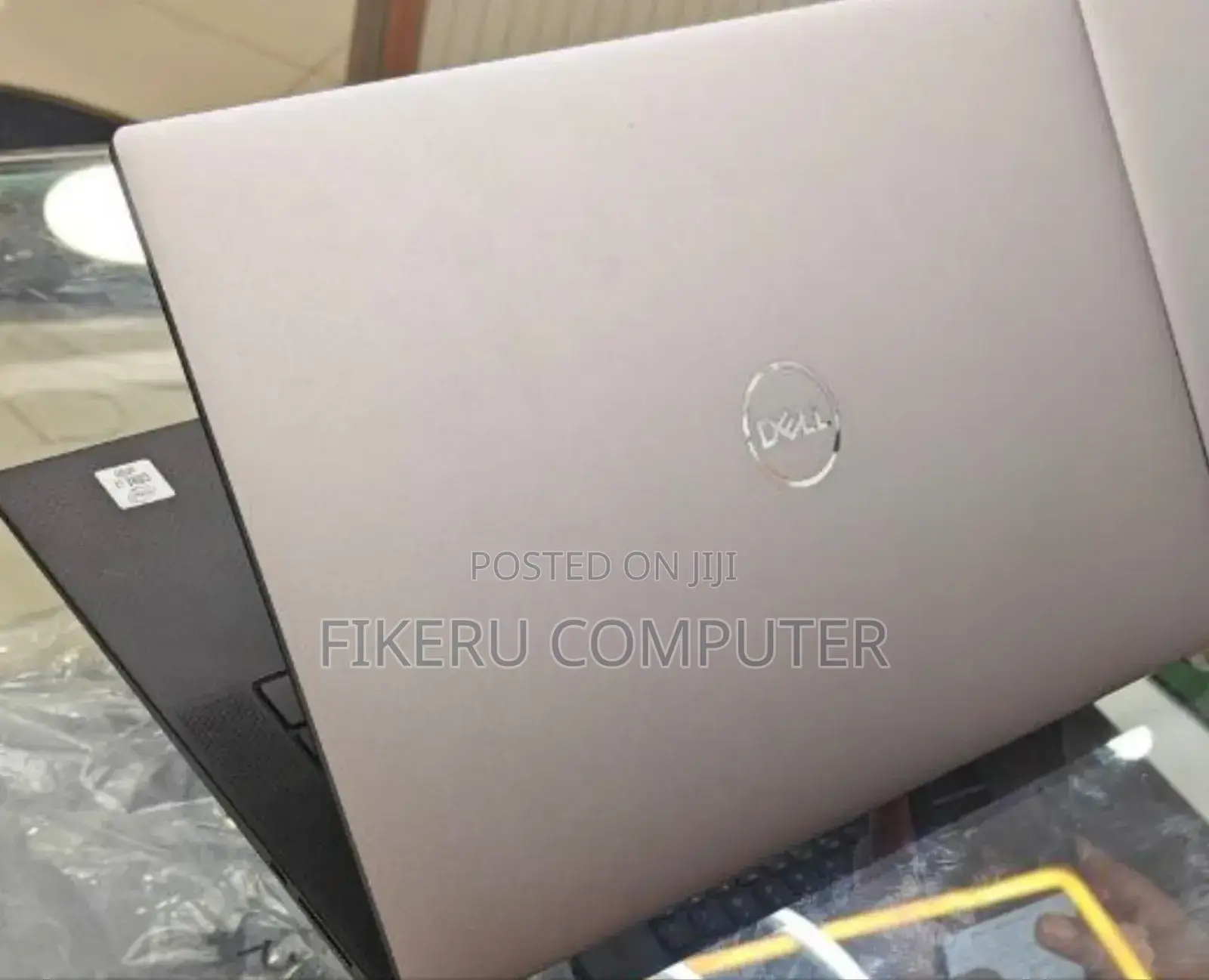 New Laptop Dell Precision 5540 16GB Intel Core I7 SSD 512GB