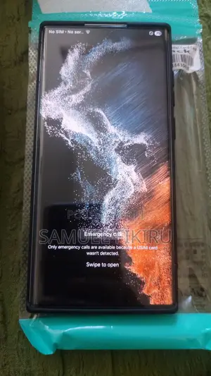 Photo - Samsung Galaxy S22 Ultra 256 GB