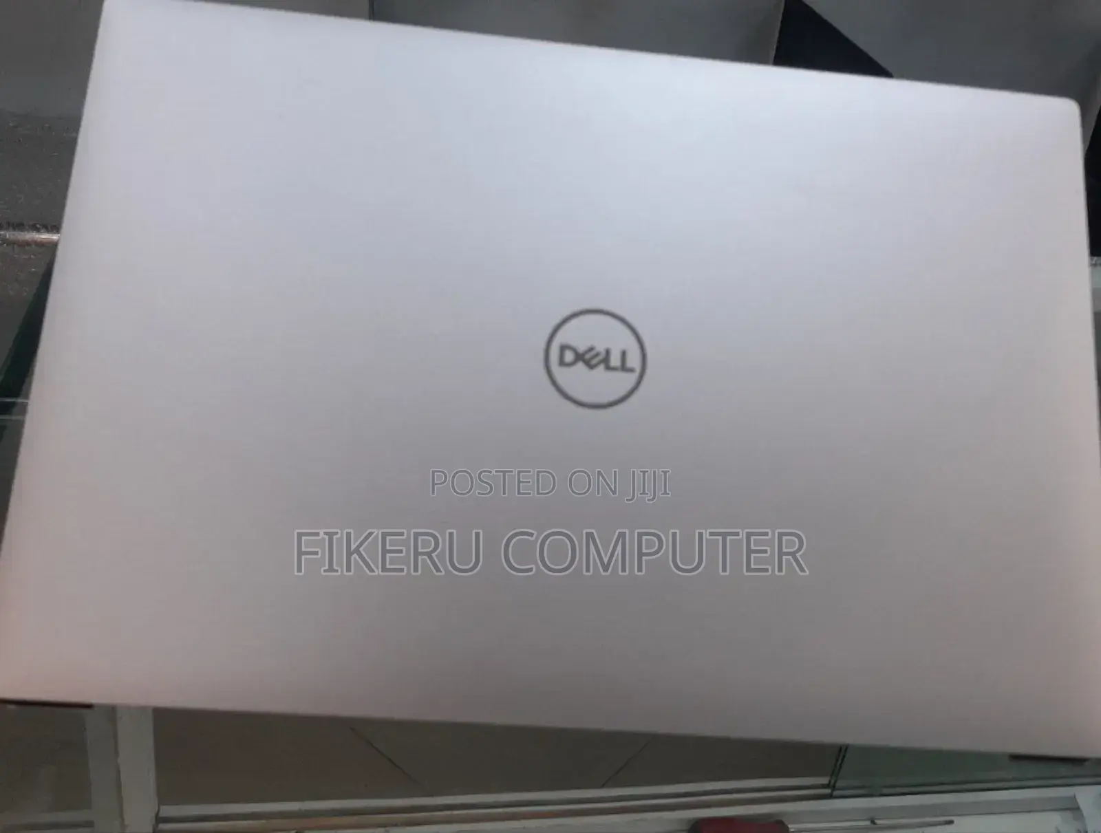 New Laptop Dell Precision 5540 32GB Intel Core I9 SSD 512GB