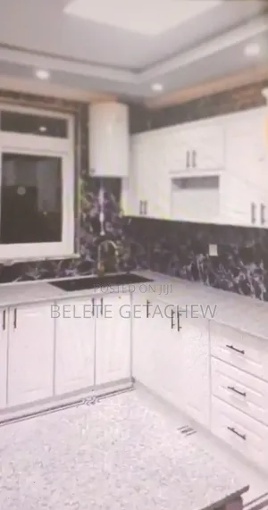 7bdrm House in Semit Fyelbet, G+3, Bole for sale