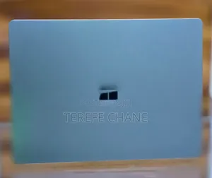 New Laptop Asus 1015E 16GB Intel Core I7 SSD 512GB