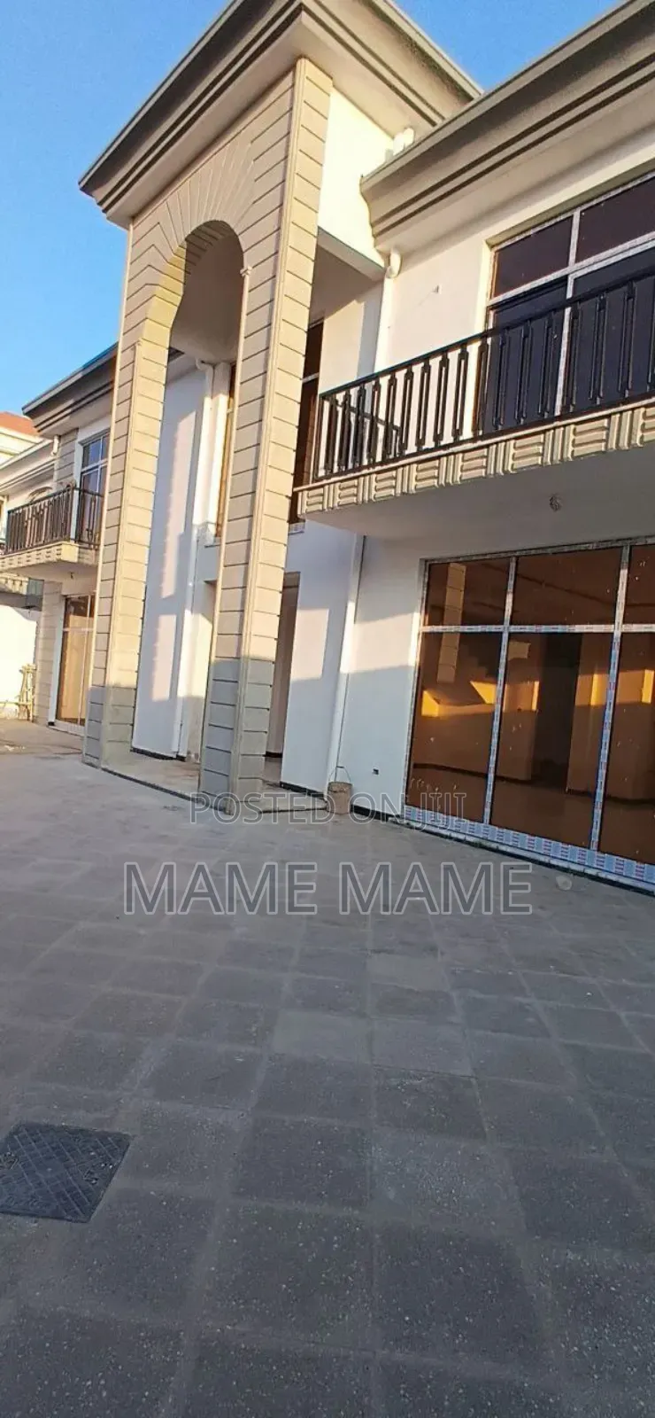 7bdrm House in Tafo, Bole for sale