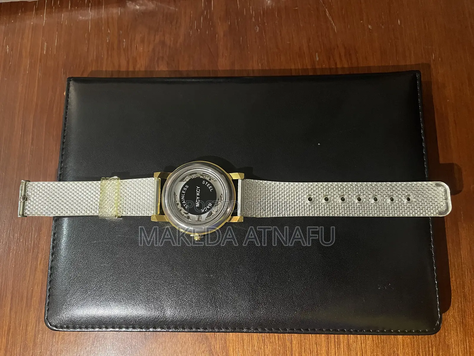 Gold-tone Meykey Skeleton Watch With A Mesh Strap