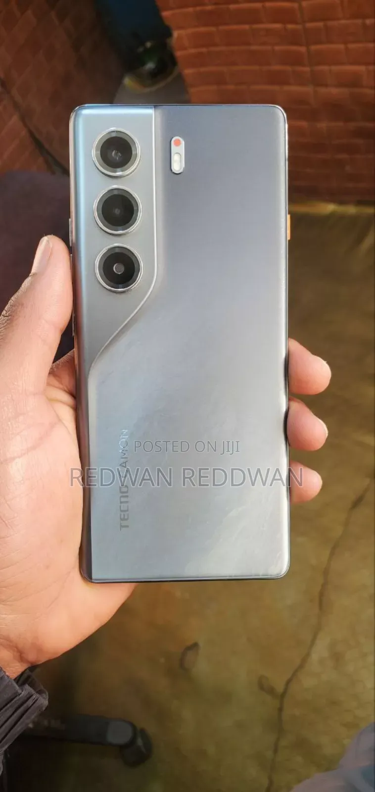 New Tecno Camon 40 Pro 256 GB Bronze