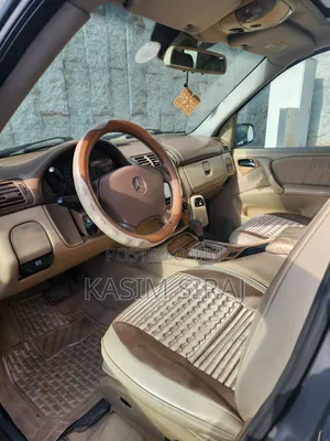 Mercedes-Benz M Class ML 350 AWD 4Matic (3.5L V6 7A) 2006 Blue