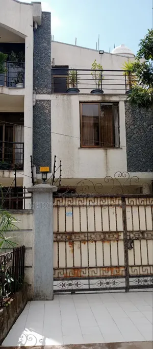 Photo - Furnished 8bdrm House in Bole for sale