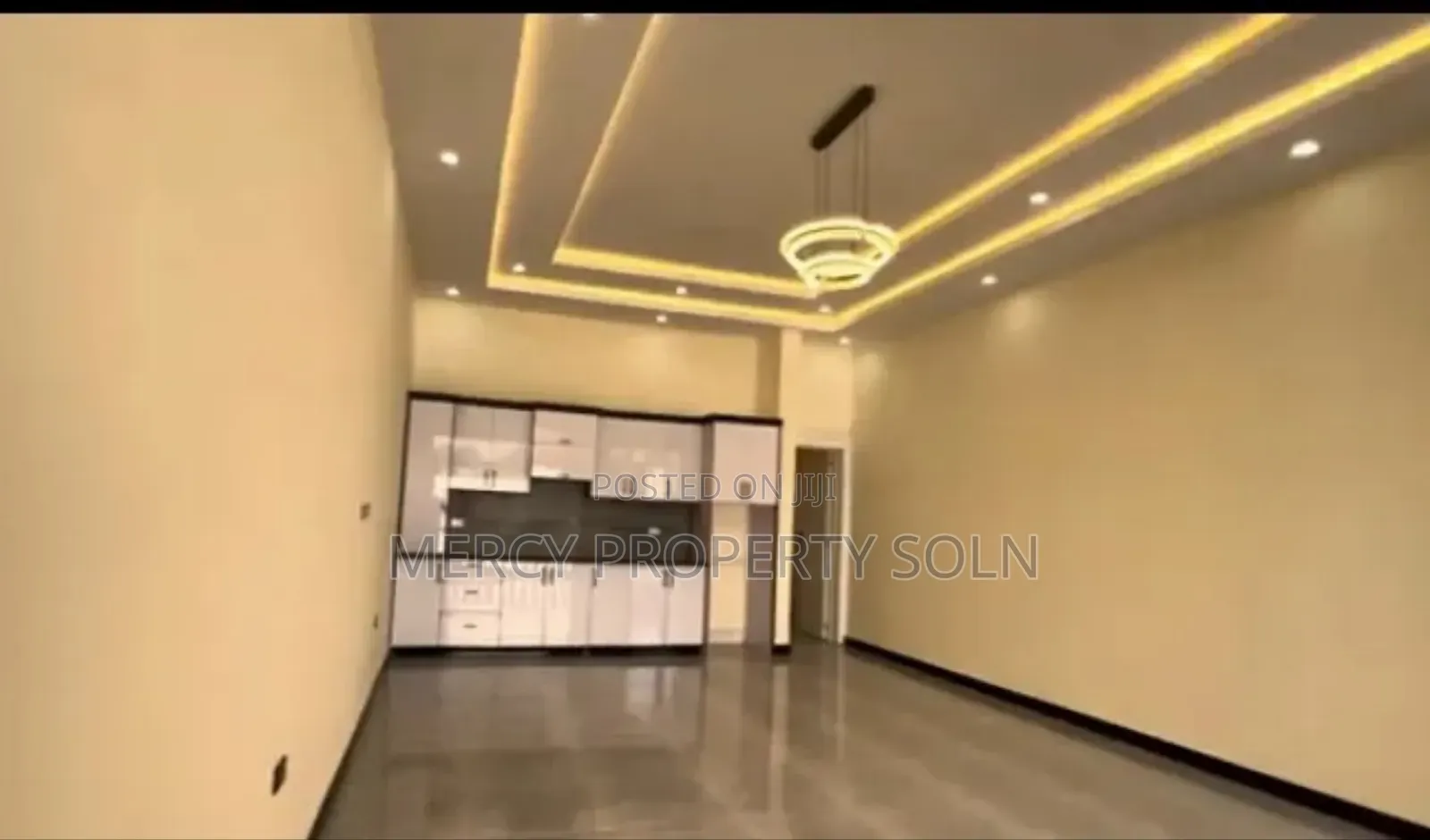 Furnished 8bdrm House in Bole for sale