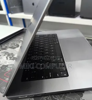 New Laptop Apple MacBook Pro M1 64GB Intel SSD 1T