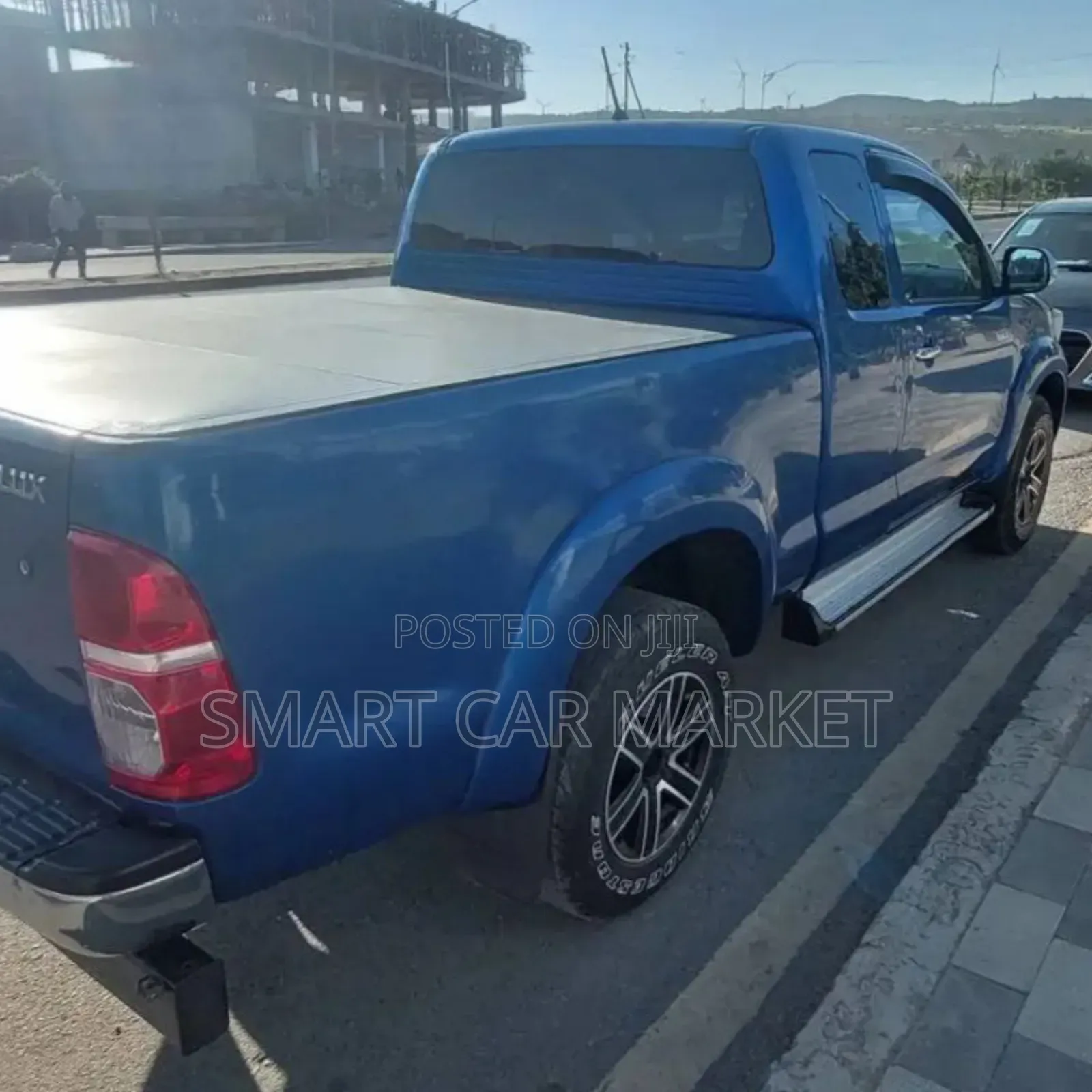 Toyota Hilux 2015 Blue
