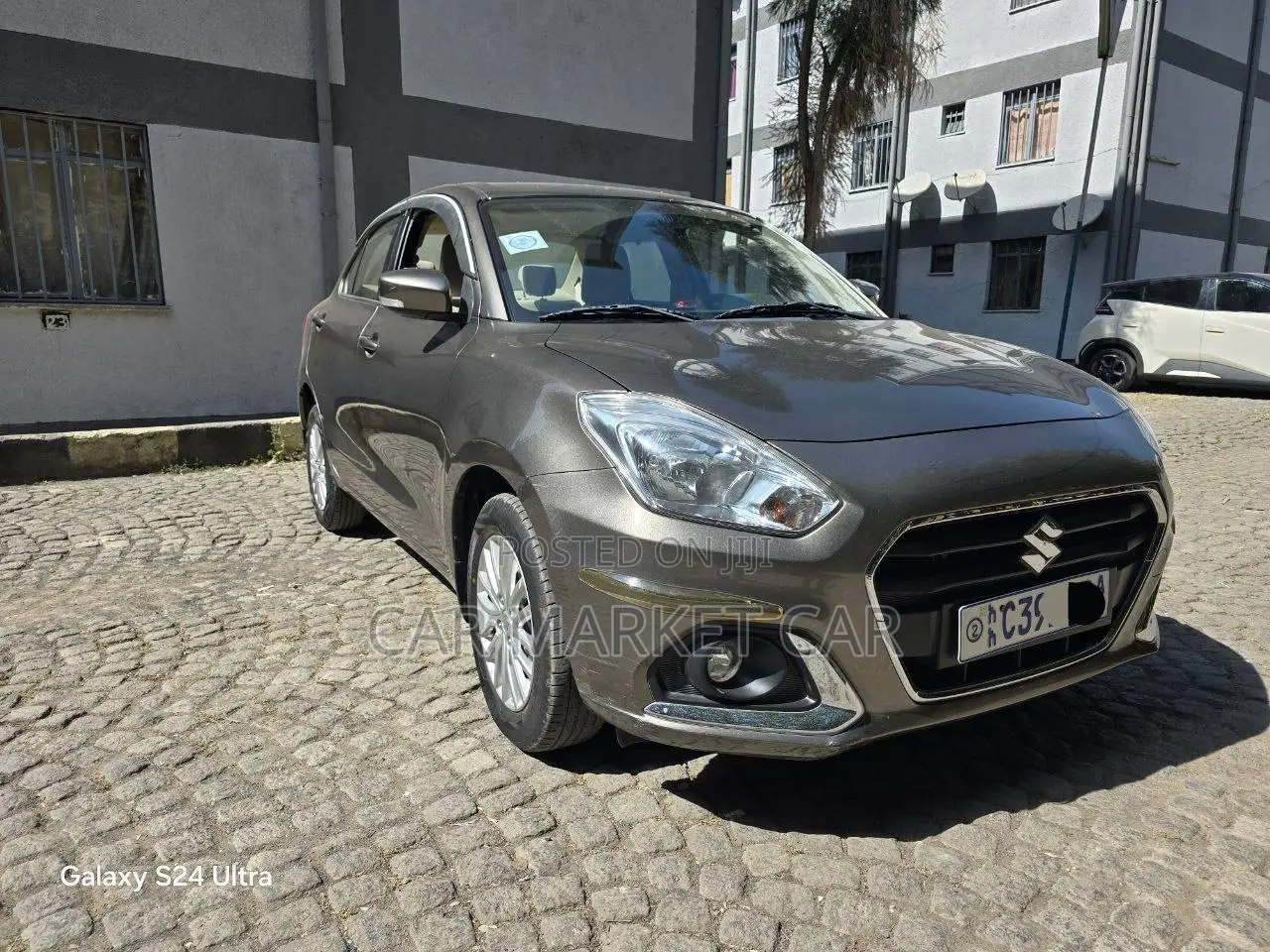 Suzuki Dzire 2022 Gray