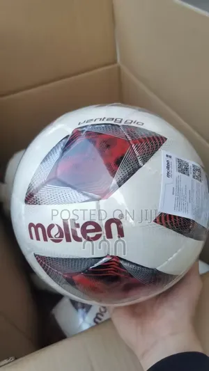 Photo - Molten Fa-3200