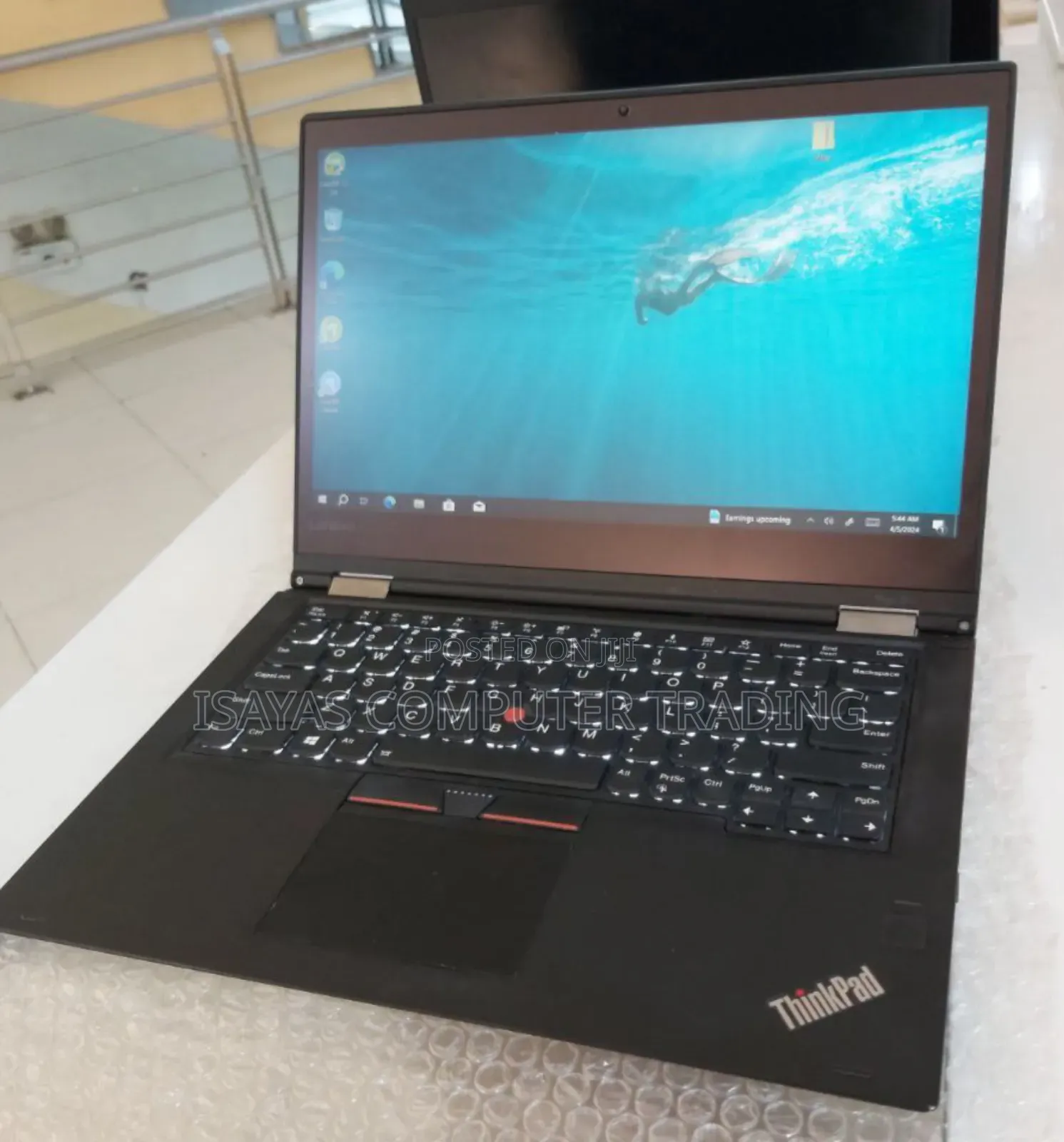 New Laptop Lenovo ThinkPad Yoga 370 16GB Intel Core I5 SSD 512GB