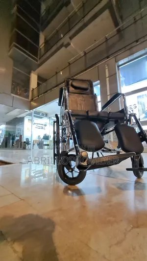 Photo - Toilet Wheelchair水手wheelchair卜手wheelchair山田wheelchair水手wheelchair廿田whe