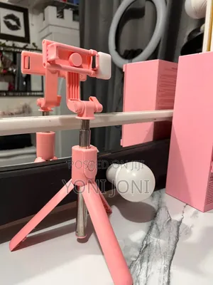 Photo - Tripod Selfie Stick