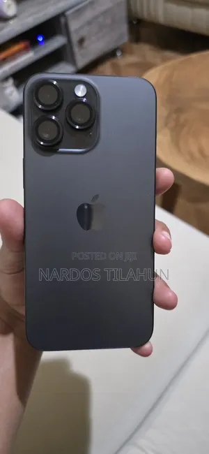 New Apple iPhone 15 Pro Max 512 GB Black