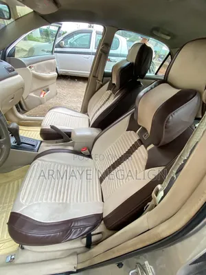 Toyota Corolla Sedan 2003 Gold