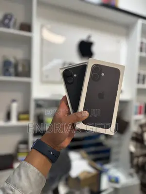 Photo - New Apple iPhone 16 128 GB Black
