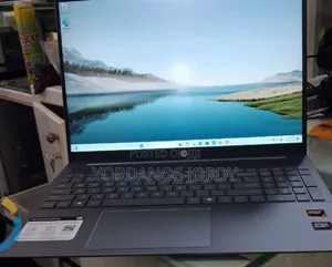 New Laptop HP Pavilion 15 8GB AMD Ryzen 5 SSD 512GB