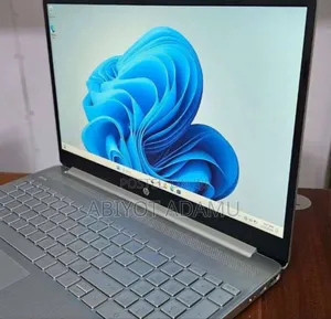 New Laptop HP Stream Notebook 8GB Intel Core I5 SSD 512GB