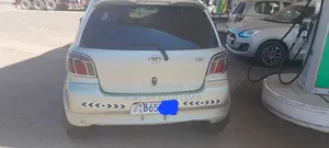 Toyota Vitz 2001