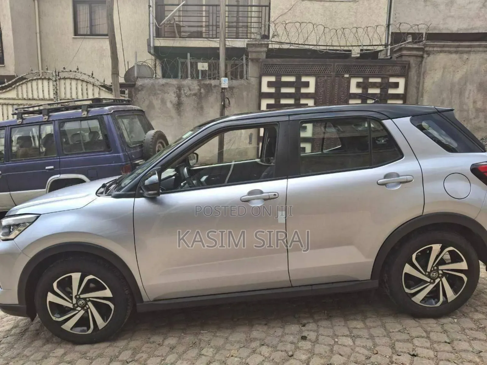 Toyota Raize 1.0 AWD 2022 Silver