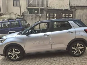 Toyota Raize 1.0 AWD 2022 Silver