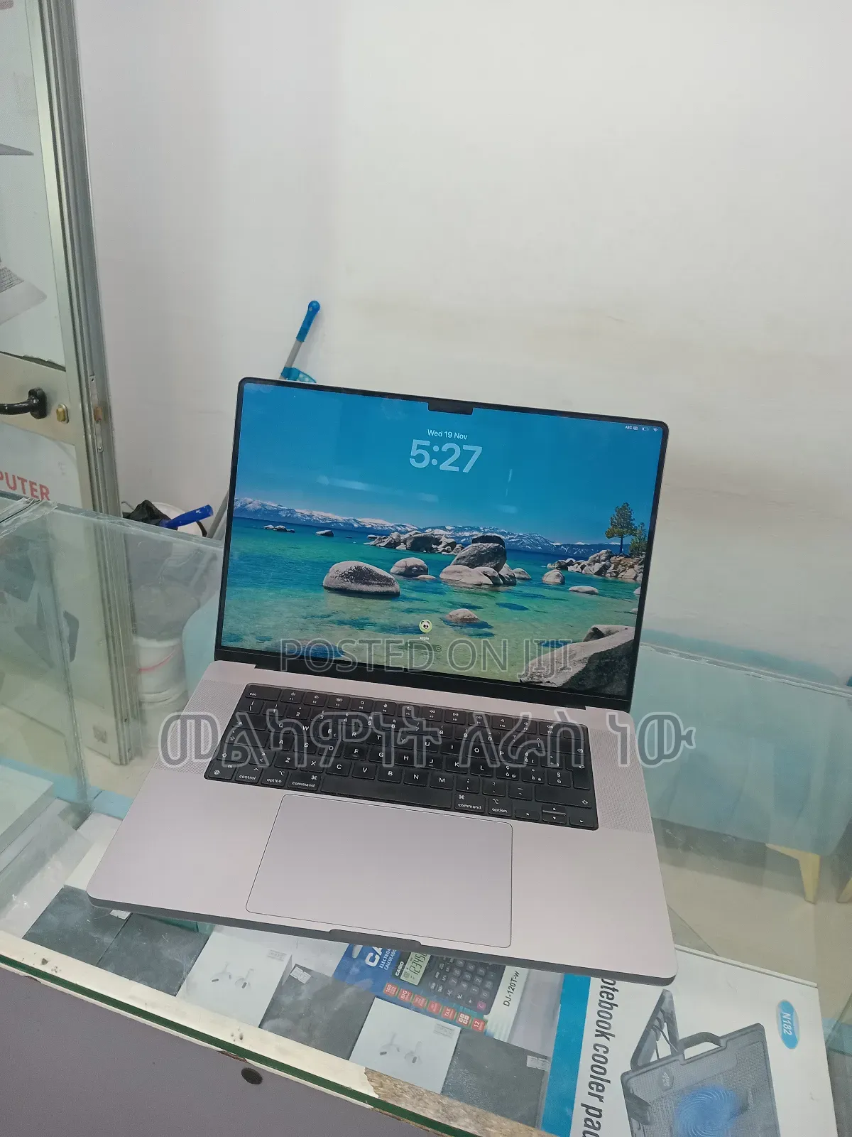 New Laptop Apple MacBook Pro M1 32GB Apple M1 Pro SSD 512GB