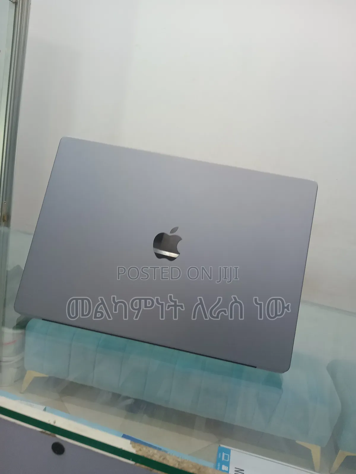 New Laptop Apple MacBook Pro M1 32GB Apple M1 Pro SSD 512GB