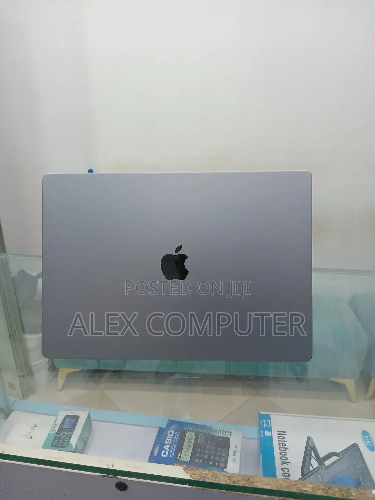 New Laptop Apple MacBook Pro M1 32GB Apple M1 Pro SSD 512GB