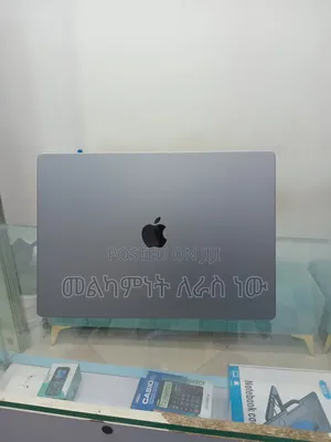 New Laptop Apple MacBook Pro M1 32GB Apple M1 Pro SSD 512GB