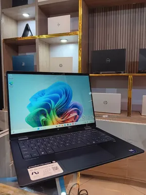 New Laptop HP OmniBook 5 14" 16GB Intel Core Ultra 7 SSD 1T