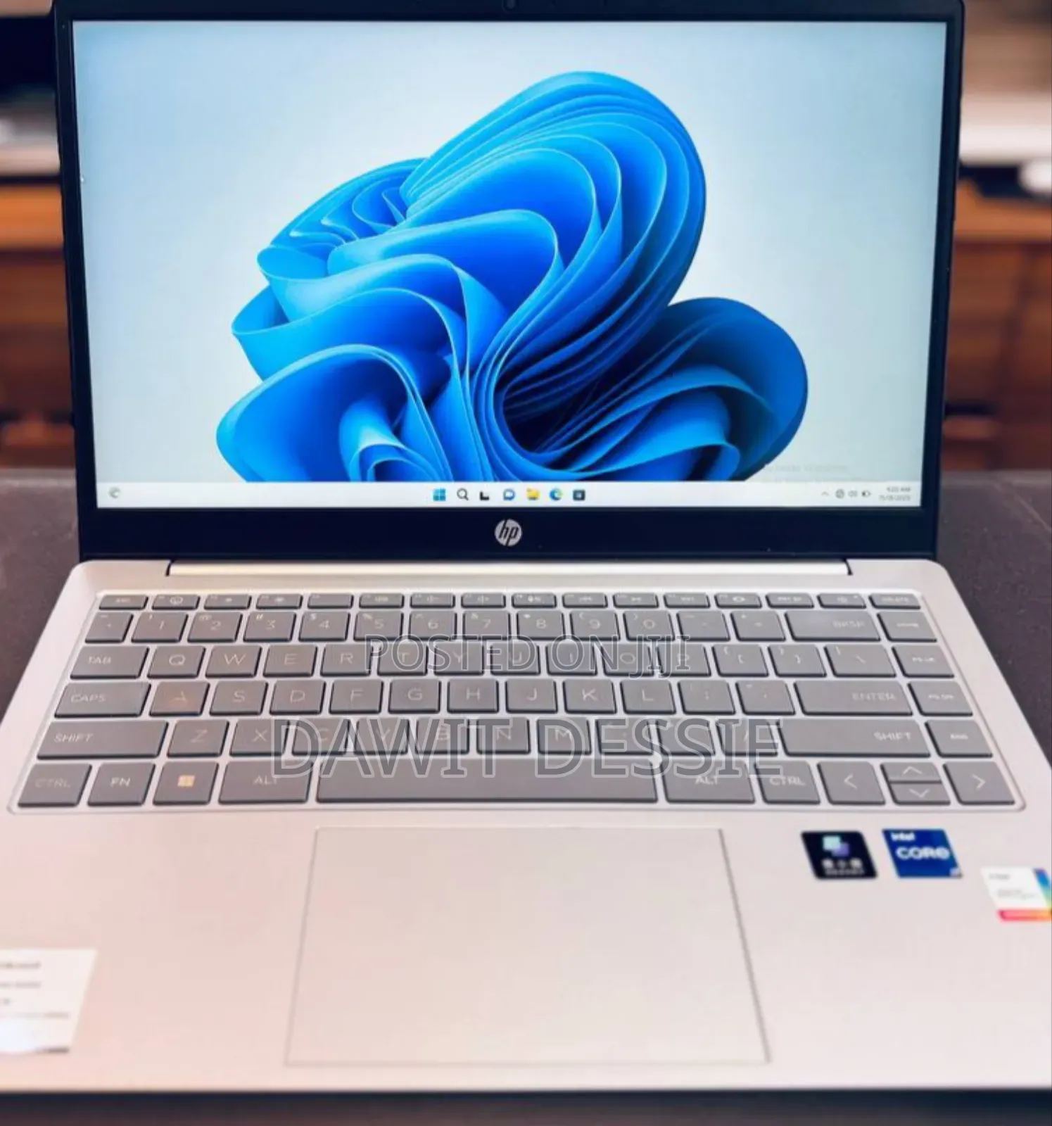 New Laptop HP 16GB Intel Core I7 SSD 512GB