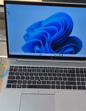 New Laptop HP EliteBook 850 G8 16GB Intel Core I7 SSD 512GB