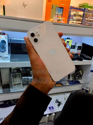 Photo - Apple iPhone 12 128 GB